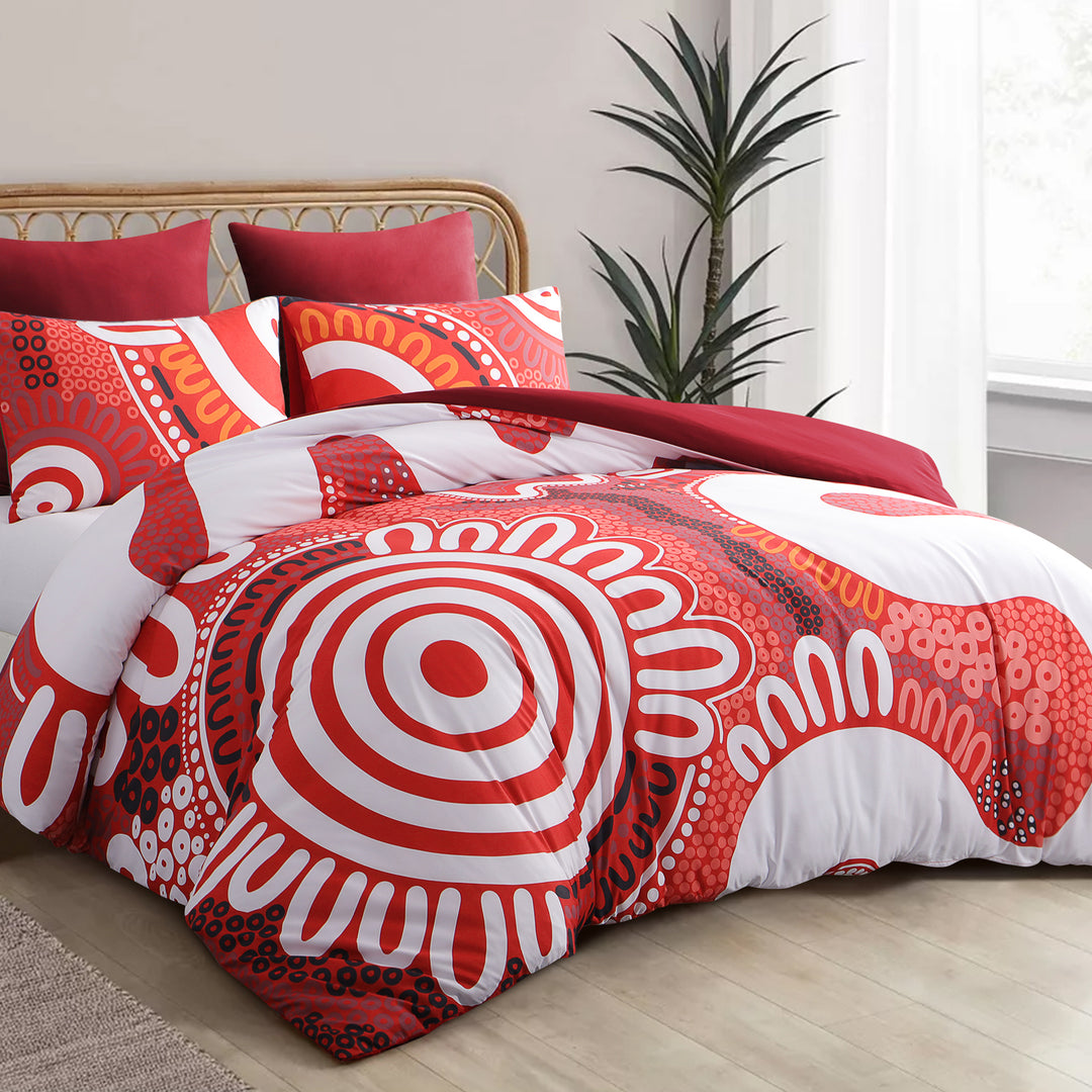 Quilt Cover Set- Waterways: CHERRY RED