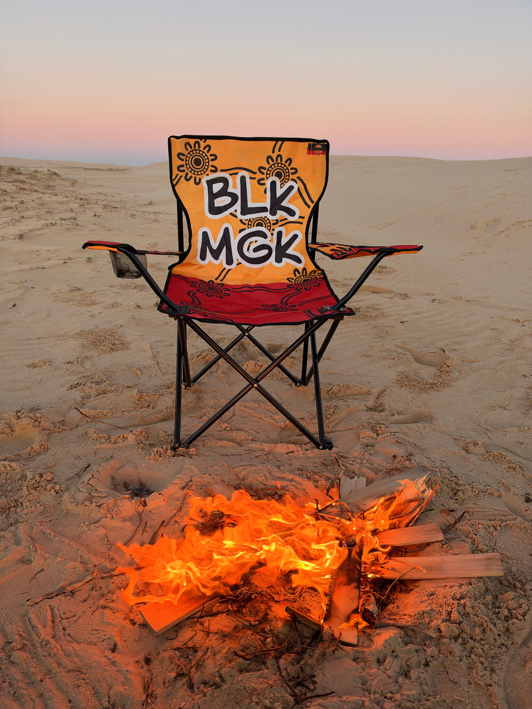 BLK MGK Chair