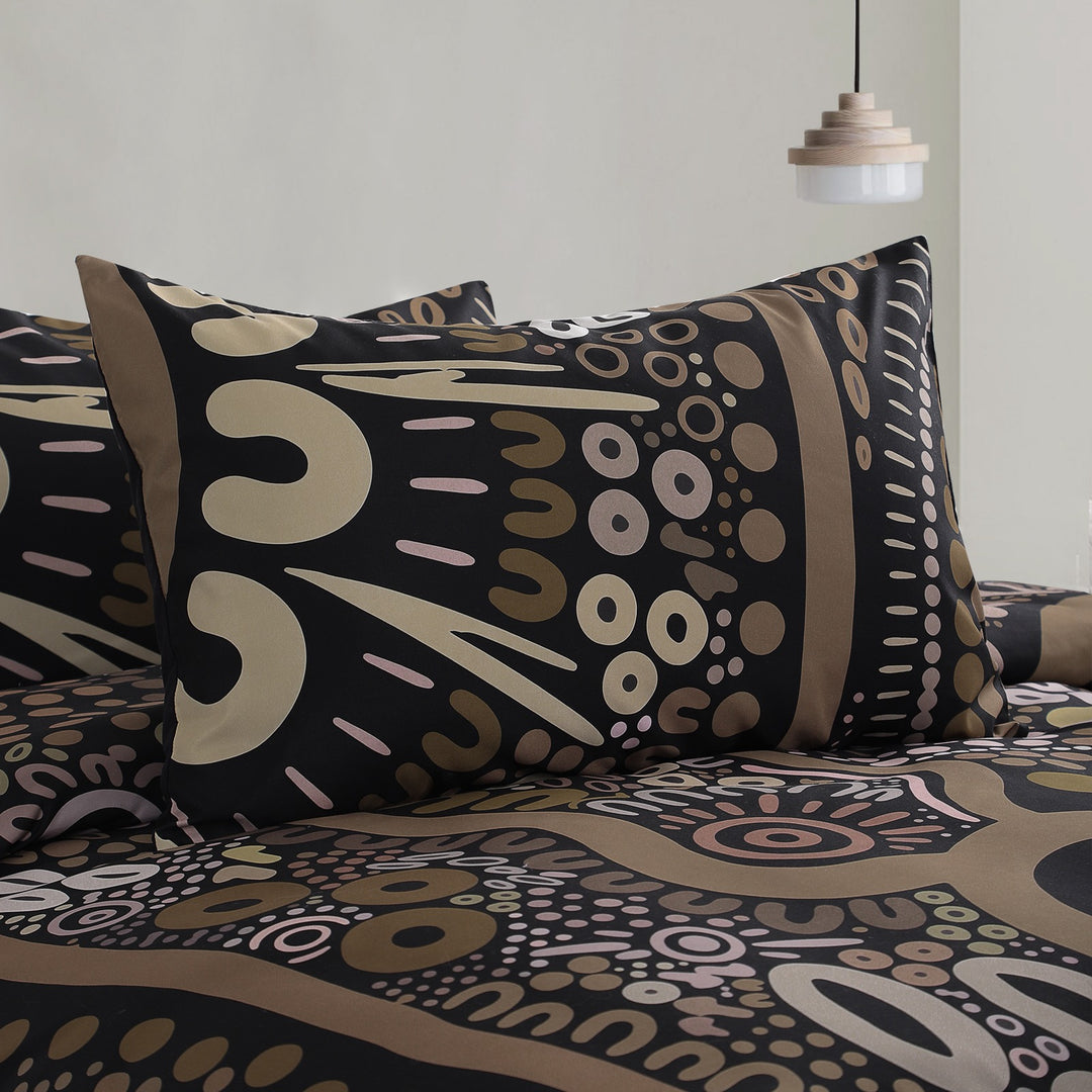 Quilt Cover Set- Wiradjuri Walkabout