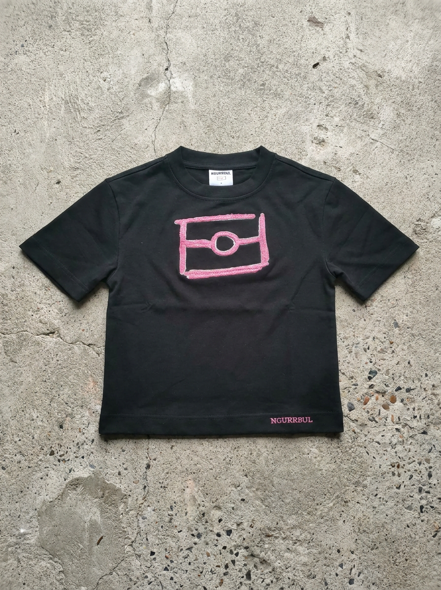BLK MGK TEE
