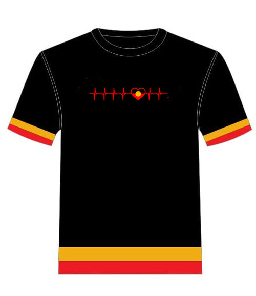 HEARTBEAT Panelled Tee